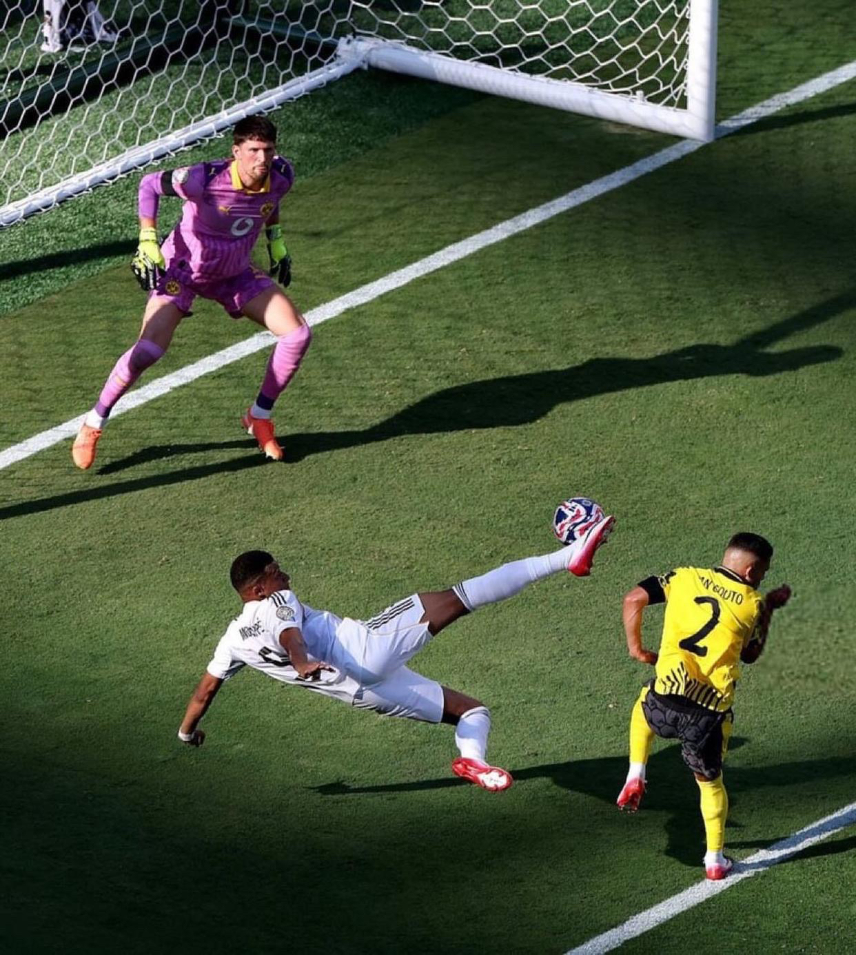 爱游戏官方入口-土耳其力克拜仁，姆巴佩扛起全队