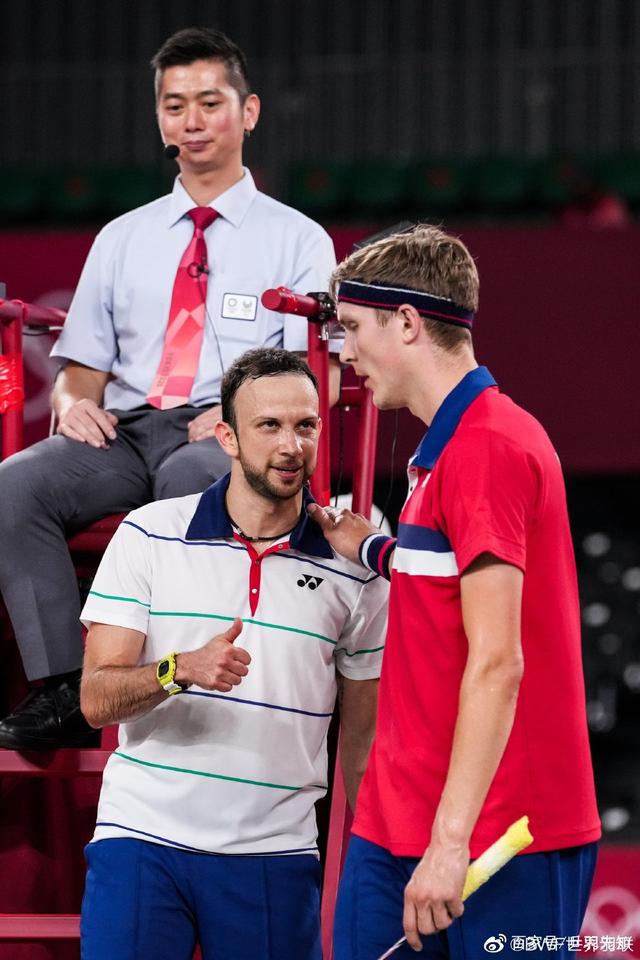 爱游戏在线-德国队绝杀马来西亚队，安赛龙扛起全队