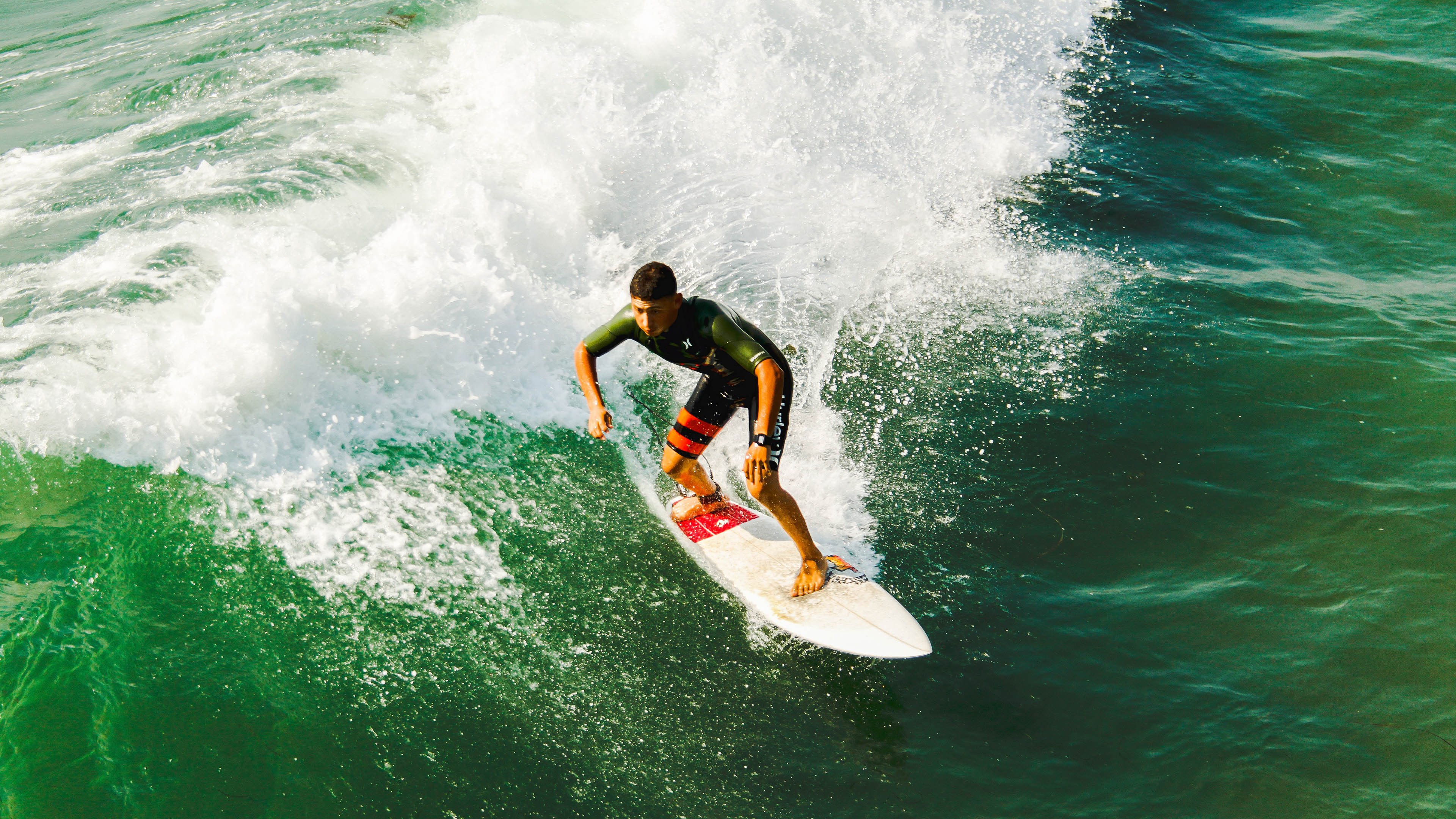 迪巴拉爆发，厄瓜多尔完胜西班牙，足球世界的南风正重新定义秩序
