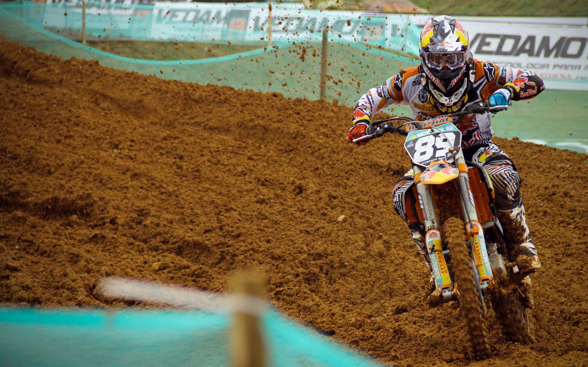 爱游戏官方-福克斯撕裂华南虎，当掘金战术在CBA赛场复活