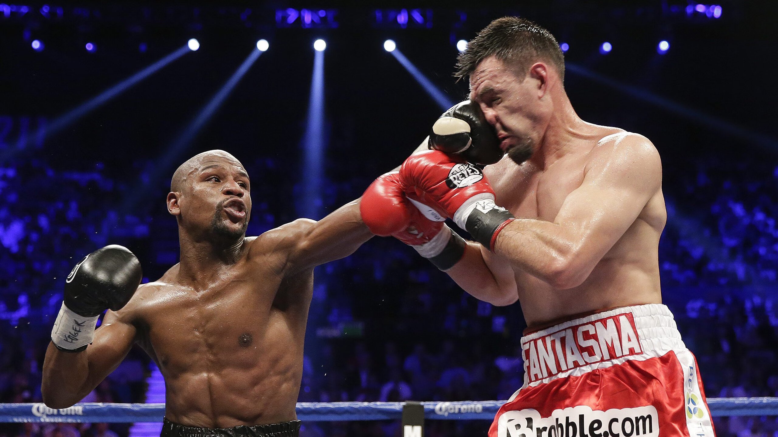 德甲争冠战之夜，奥纳纳大场面先生，当平凡肉身筑起叹息之墙