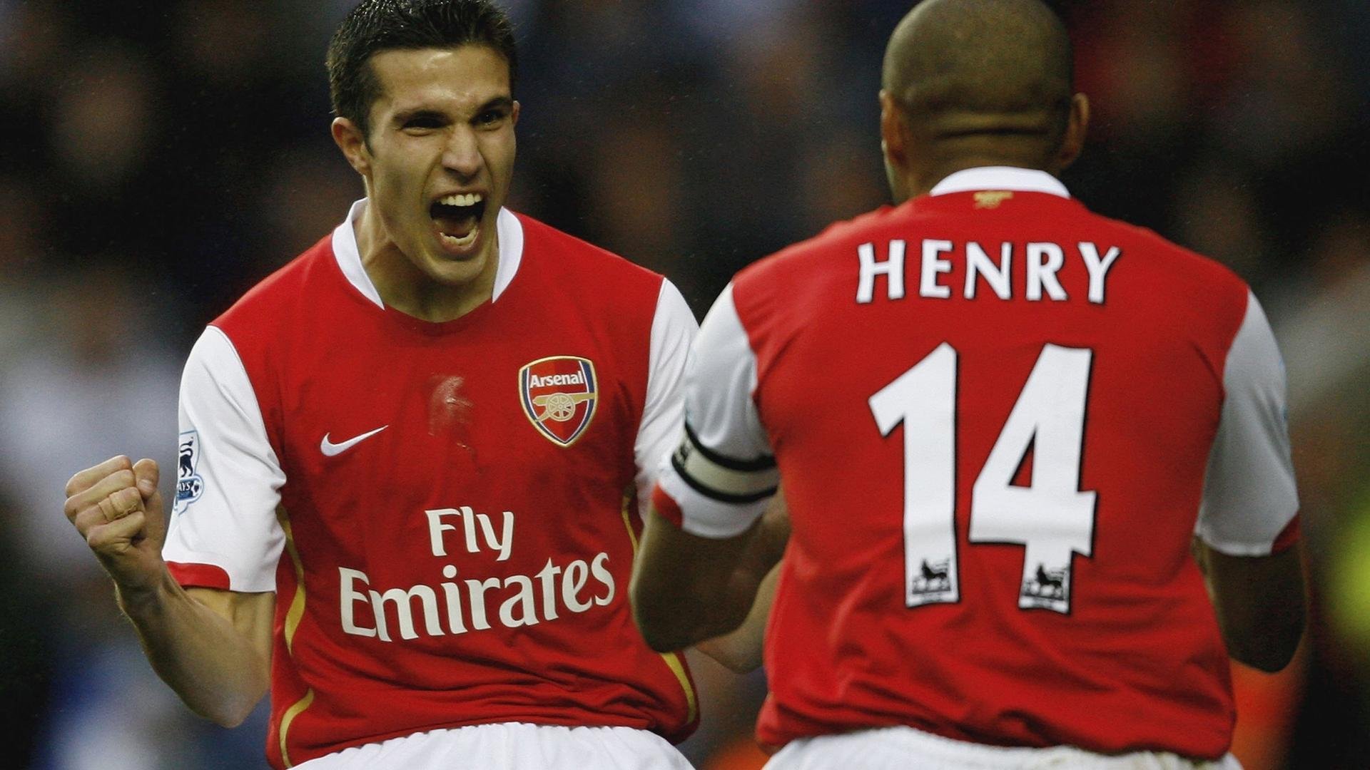 年度焦点之战之夜，戈麦斯完成自我救赎